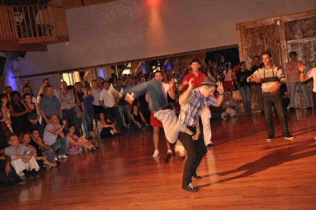 min 2010 05 02 station danse 171